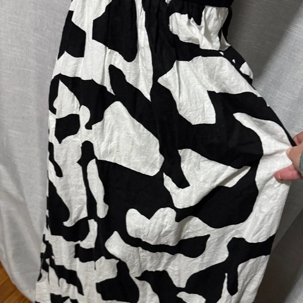 A & F Cotton Linen Maxi Dress-Black/White-Sz xs-Fitted Bodice-Pockets-ZipUp Back
